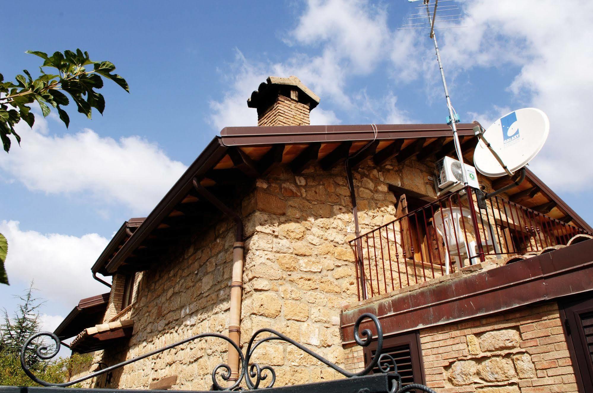 Bed and Breakfast La Casa Sulla Collina D'Oro П'яцца-Армерина Екстер'єр фото