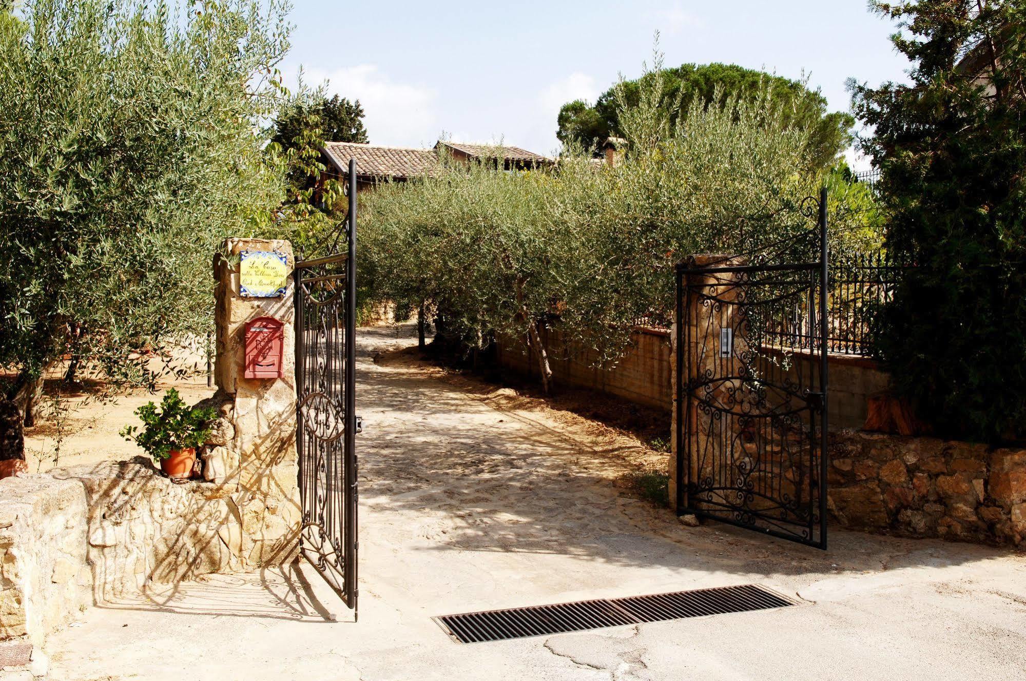 Bed and Breakfast La Casa Sulla Collina D'Oro П'яцца-Армерина Екстер'єр фото